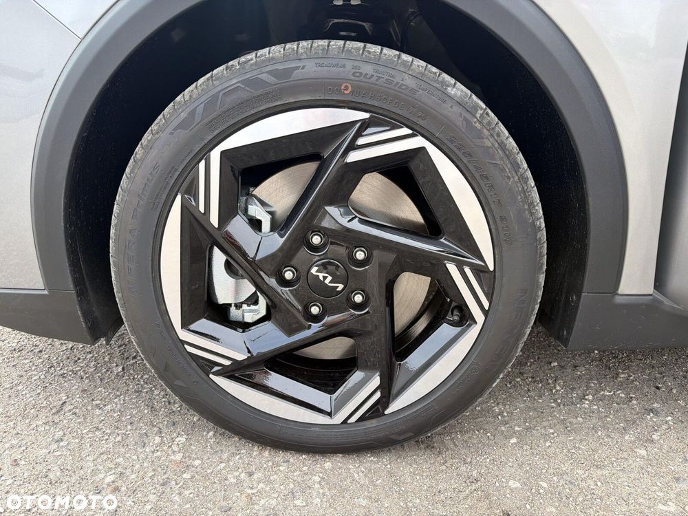 Kia K4 - 19