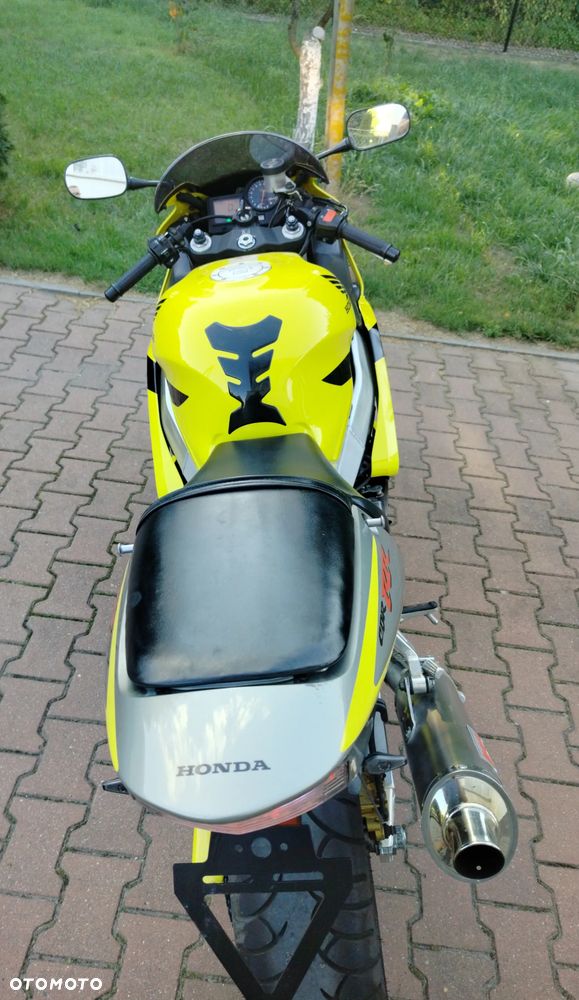 Honda CBR - 4