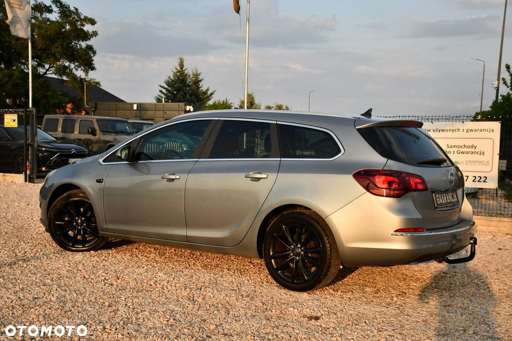 Opel Astra 1.4 Turbo Sports Tourer - 21