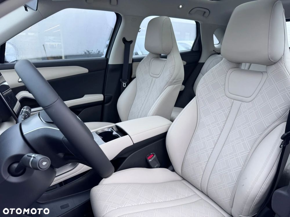 BYD Atto 2 45kWh Active - 6