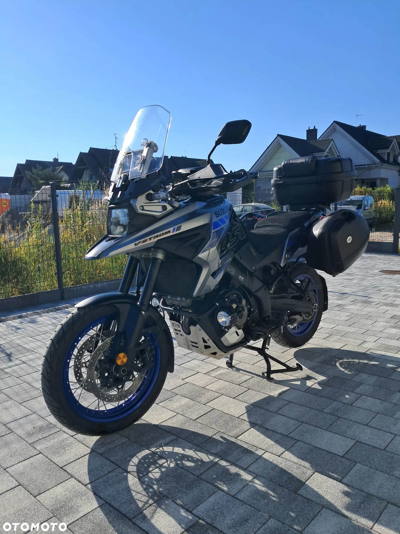 Suzuki V-STROM - 2