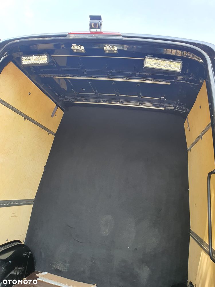 Mercedes-Benz Sprinter (BlueTec) 906.211 - 13