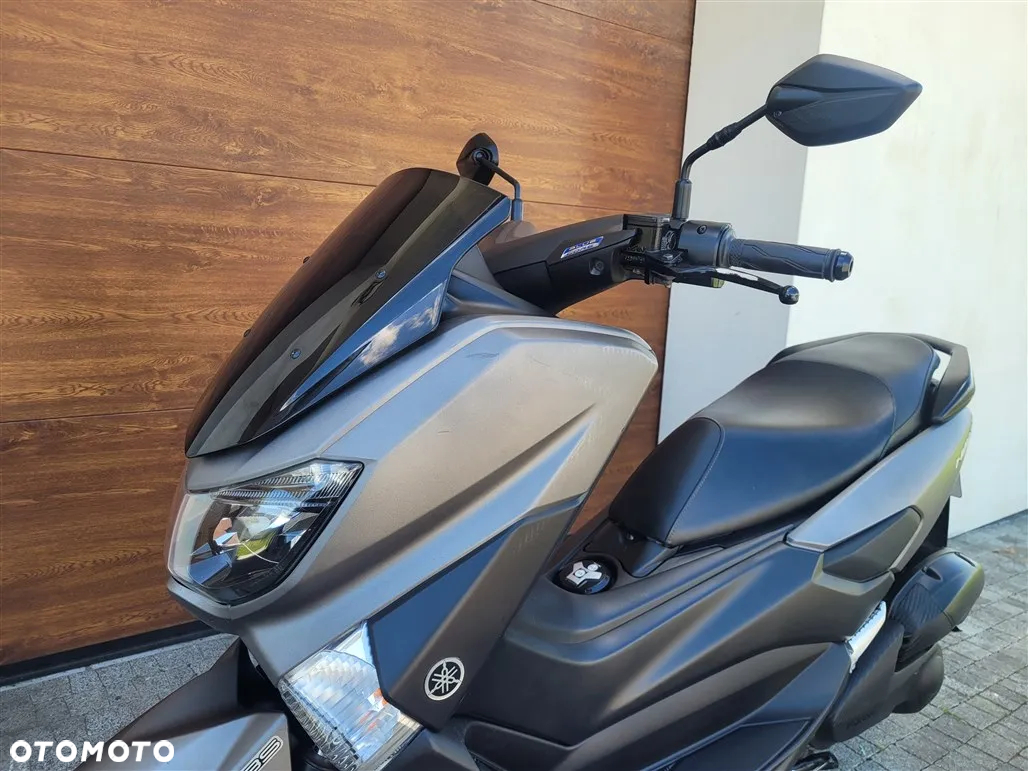 Yamaha NMAX - 19