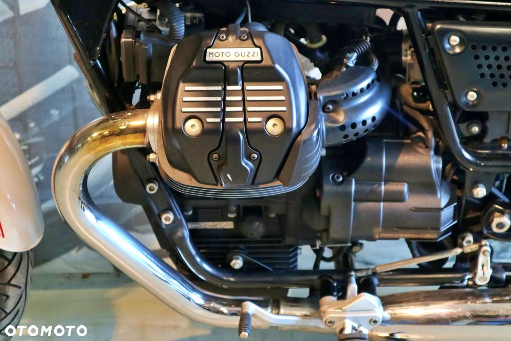 Moto Guzzi V9 - 5