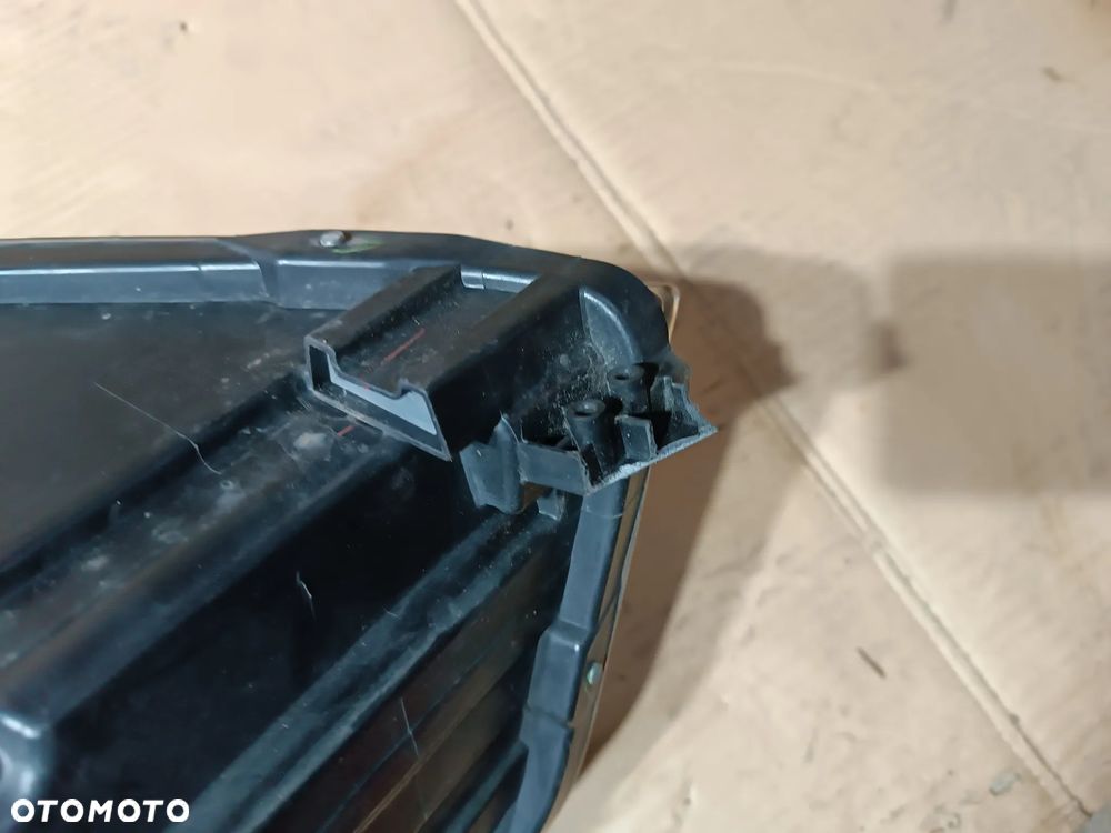 LAMPA PRAWA PRZÓD PRZEDNIA VOLKSWAGEN CADDY 16R - 6