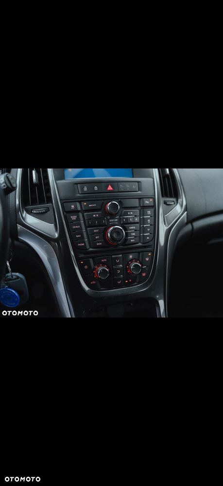 Opel Astra 1.4 Turbo Cosmo - 19
