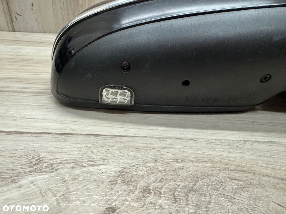 Lusterko Prawe Skoda Superb I 3U Europa 15 Pin - 3