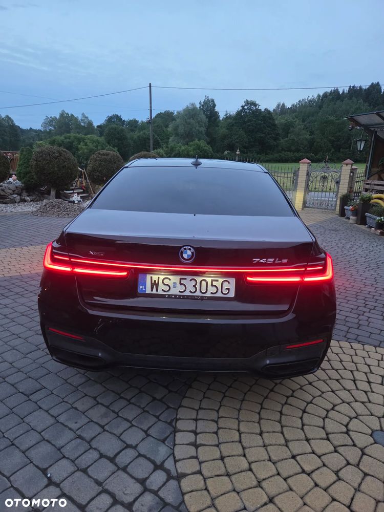 BMW Seria 7 - 25