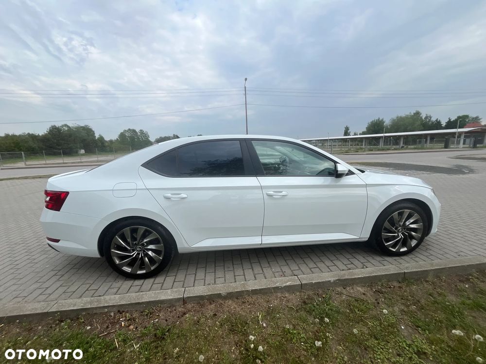Skoda Superb 1.8 TSI Ambition DSG - 2
