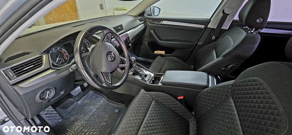 Skoda Superb 2.0 TSI 4x4 Ambition DSG - 9