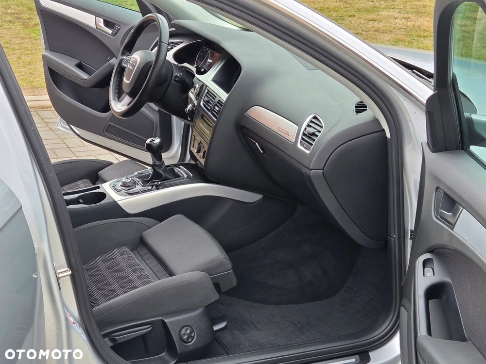 Audi A4 Avant 1.8 TFSI quattro Ambiente - 20