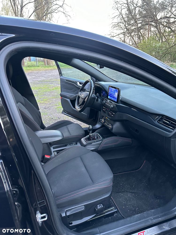 Ford Focus 2.0 TDCi ST-Line Black ASS - 29