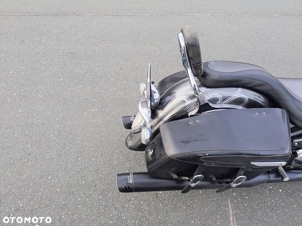 Yamaha Road Star - 6