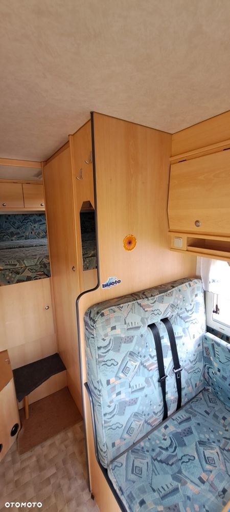 Mercedes-Benz Sprinter - 11