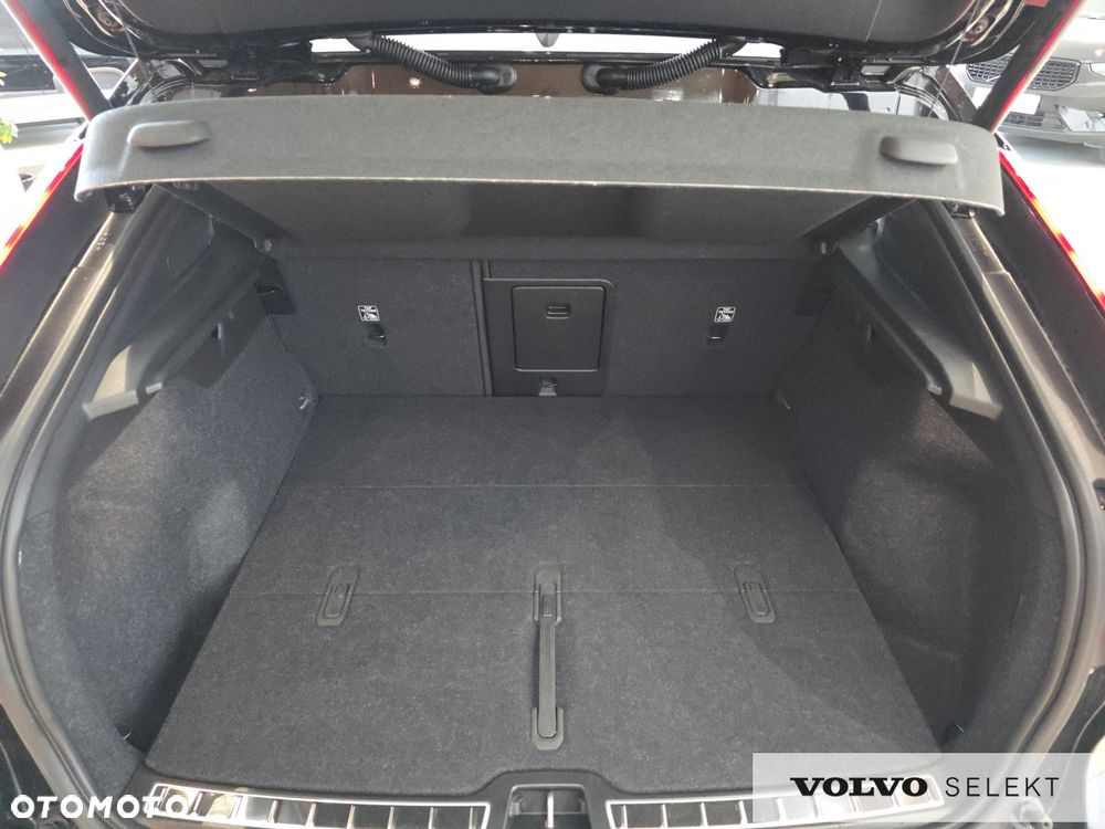 Volvo C40 - 30