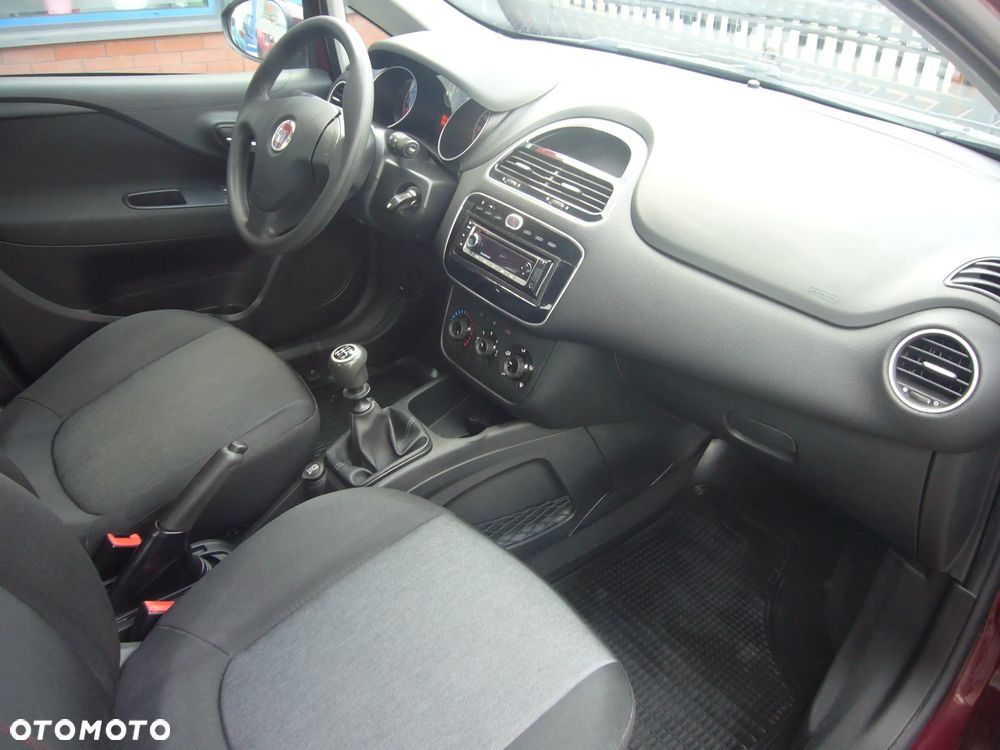 Fiat Punto 1.2 Young - 18