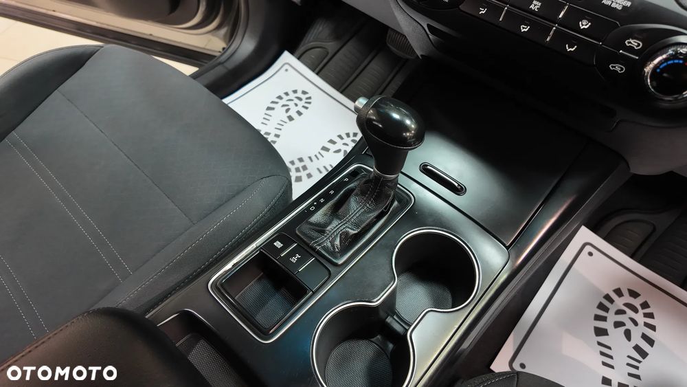 Kia Sorento - 36