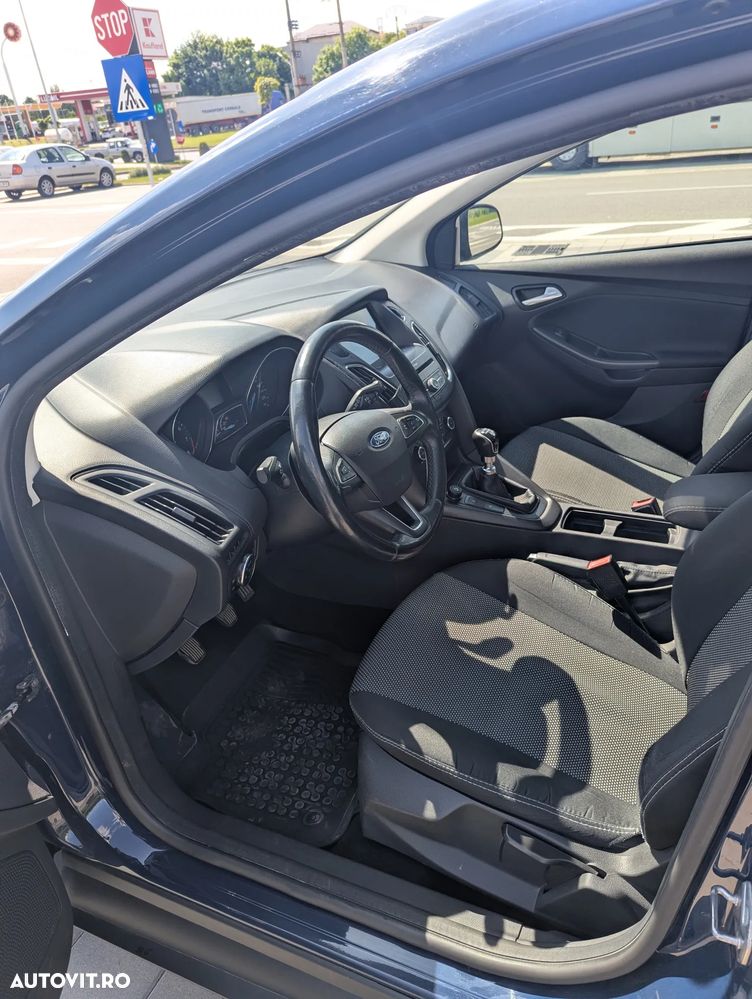 Ford Focus 1.0 EcoBoost Trend - 13