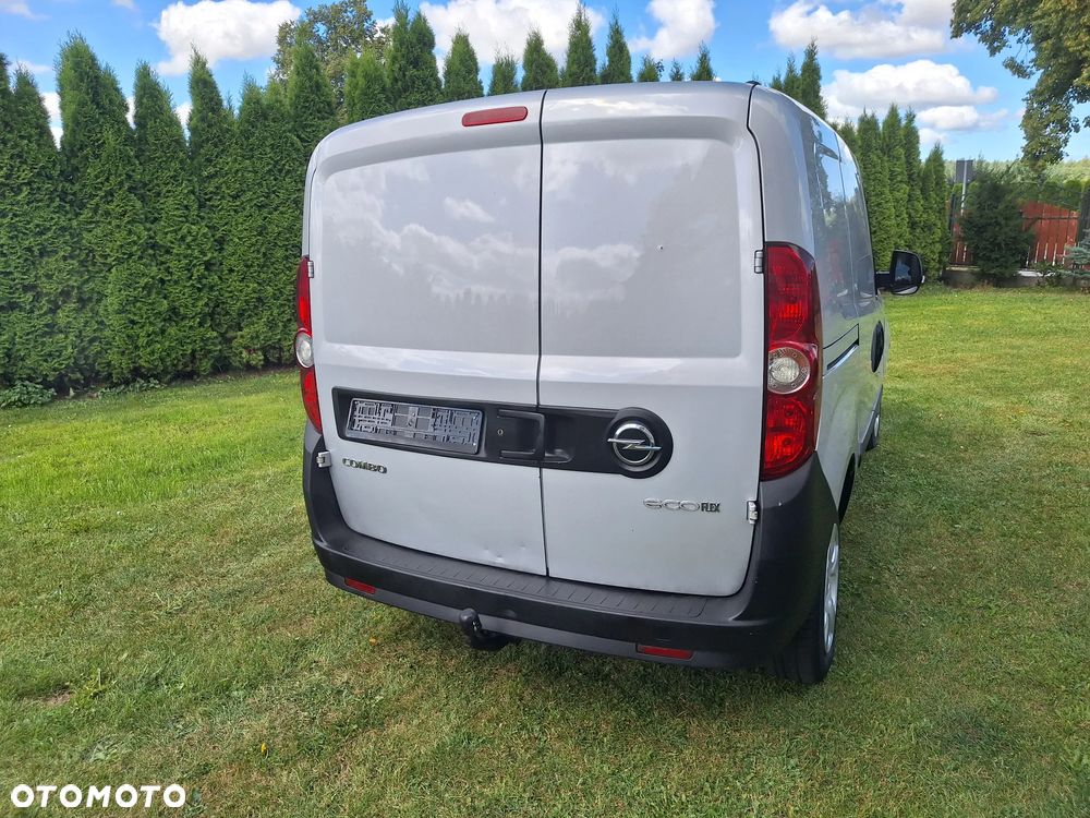 Opel Combo - 25