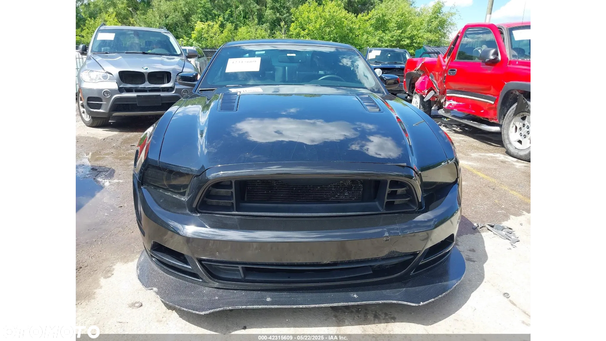 Ford Mustang - 2