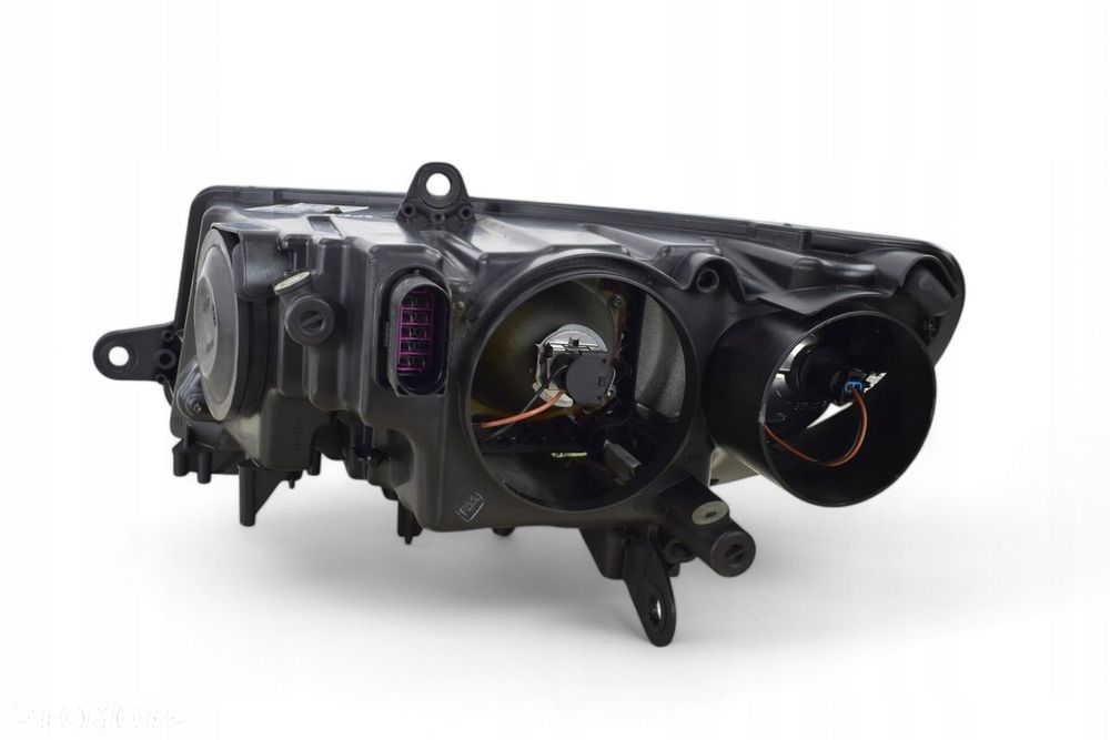 Lampa Prawy Przód Halogen SKODA SUPERB II 2009R EU - 11
