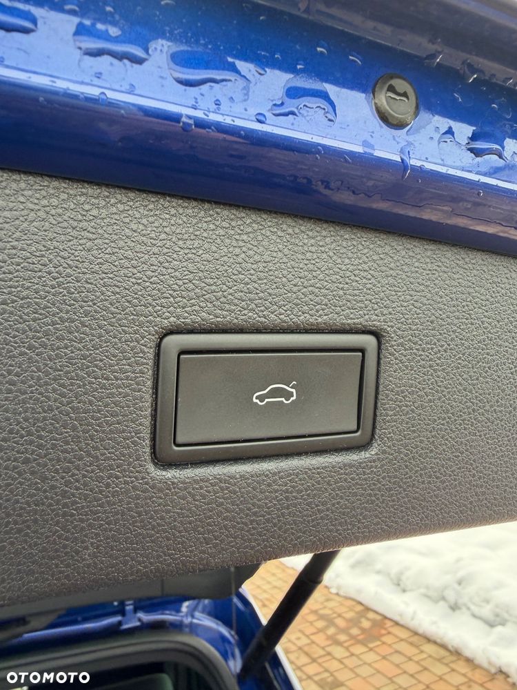 Volkswagen Tiguan 2.0 TDI SCR 4MotION DSG R-Line - 19