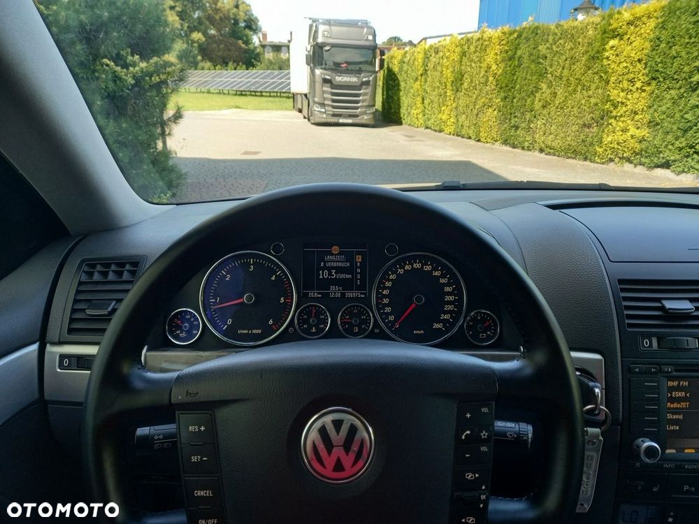 Volkswagen Touareg 3.0 V6 TDI DPF Automatik Individual - 30