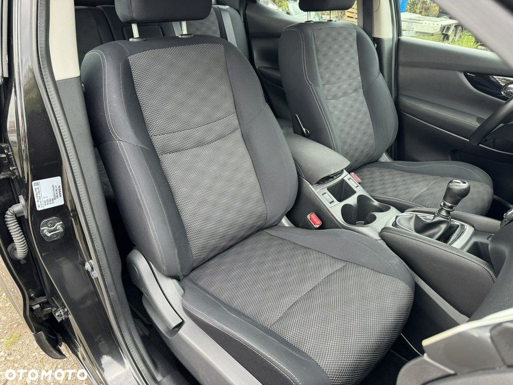 Nissan Qashqai - 14