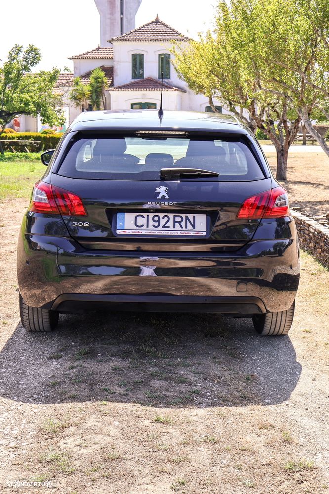 Peugeot 308 1.2 PureTech Allure - 10