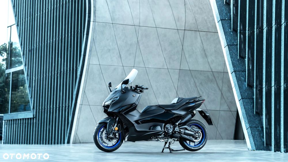 Yamaha Tmax - 20