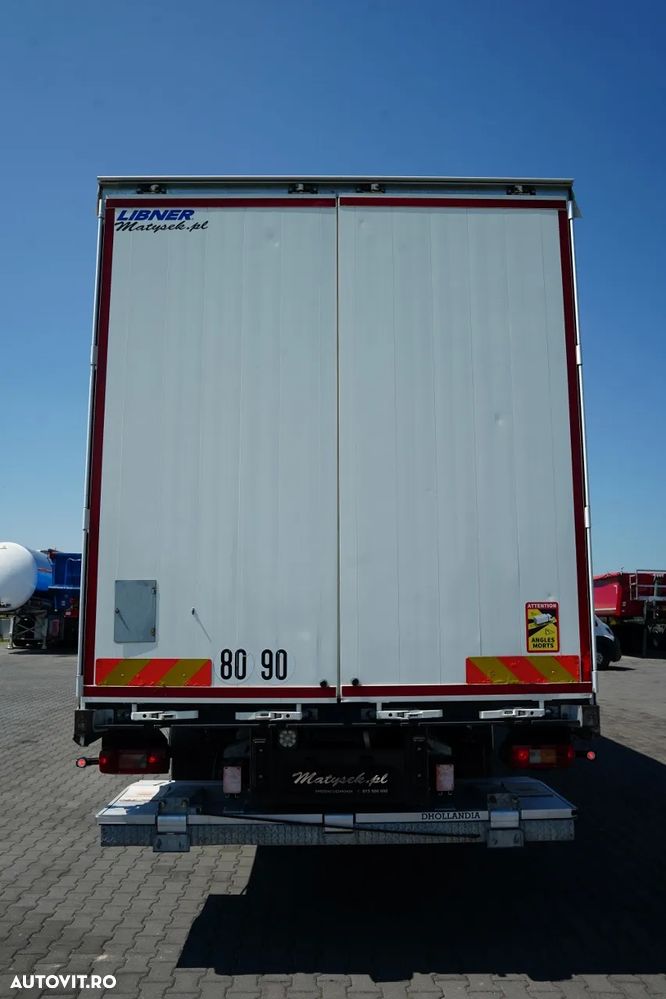 Volvo FM 370 / SOLO / CORTINĂ - 9,1 M / 6X2 / DHOLLANDIA LIFT - 2.000 KG / PODEA REZISTENTĂ / AER CONDIȚIONAT PARCARE / I-SHIFT / EURO 6 - 13