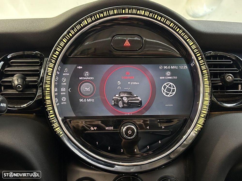 MINI Cabrio One Sport Edition - 38