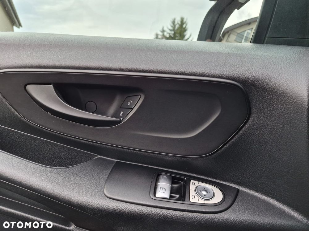 Mercedes-Benz Vito - 19