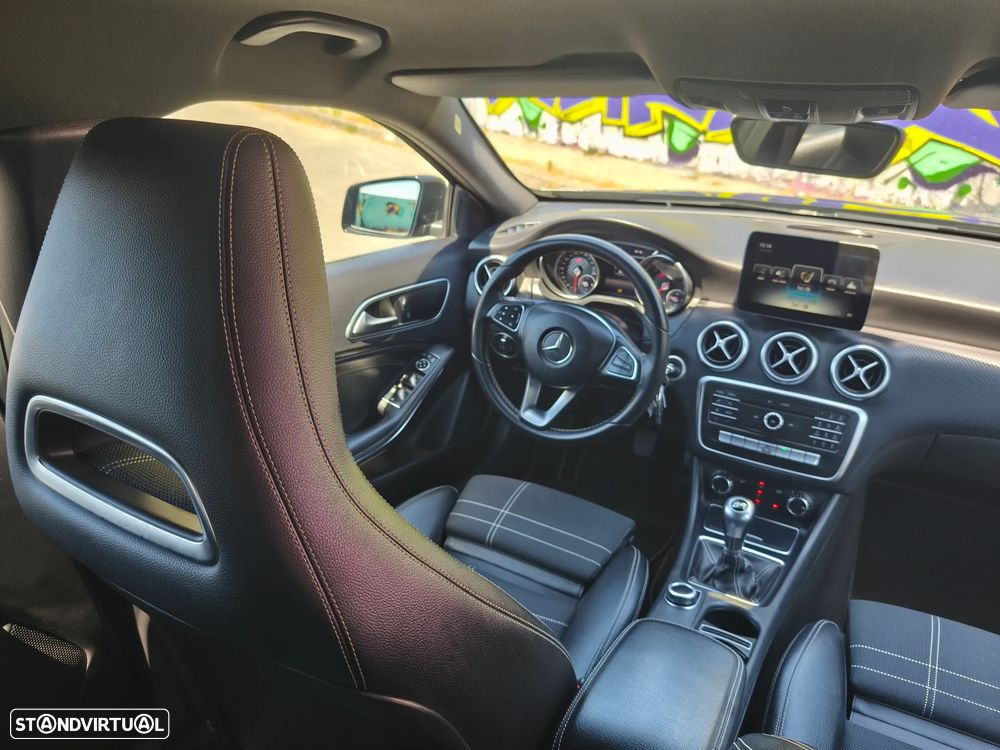 Mercedes-Benz A 180 - 23