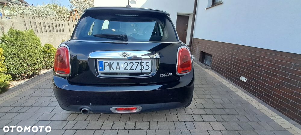 MINI Cooper Standard - 4