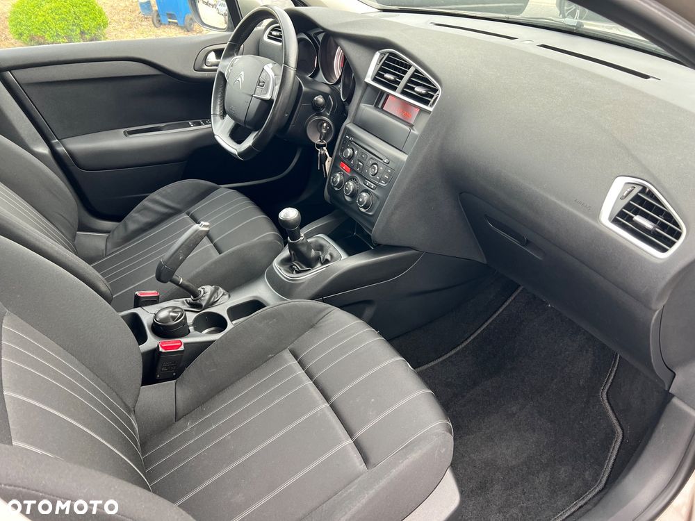 Citroën C4 VTi 95 Attraction - 26