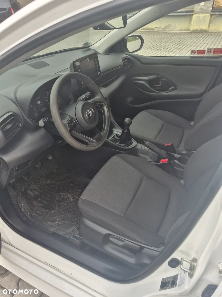 Toyota Yaris 1.0 Comfort - 27