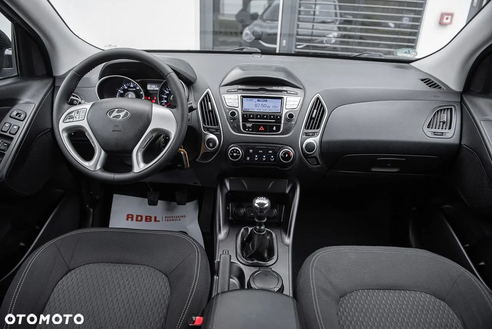 Hyundai ix35 - 23
