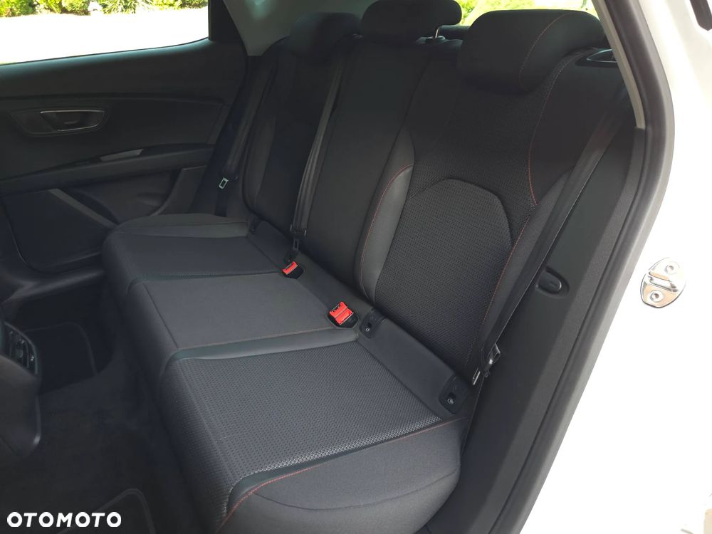 Seat Leon 2.0 TDI FR Black S&S - 35