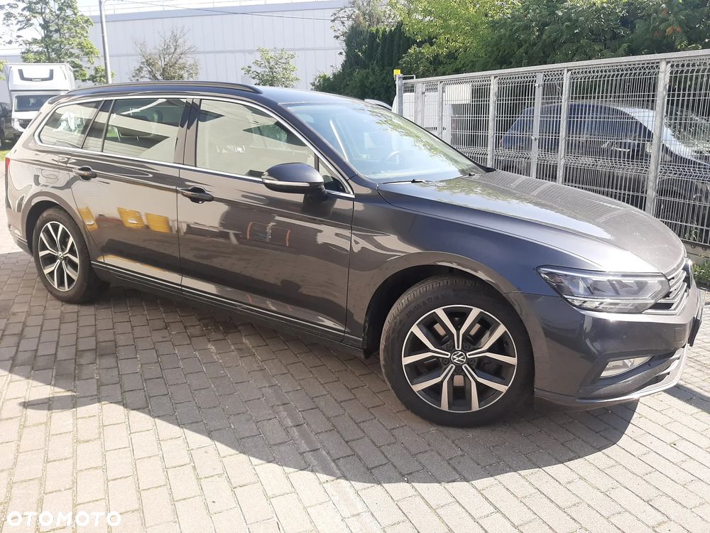 Volkswagen Passat 2.0 TDI EVO Business DSG - 35