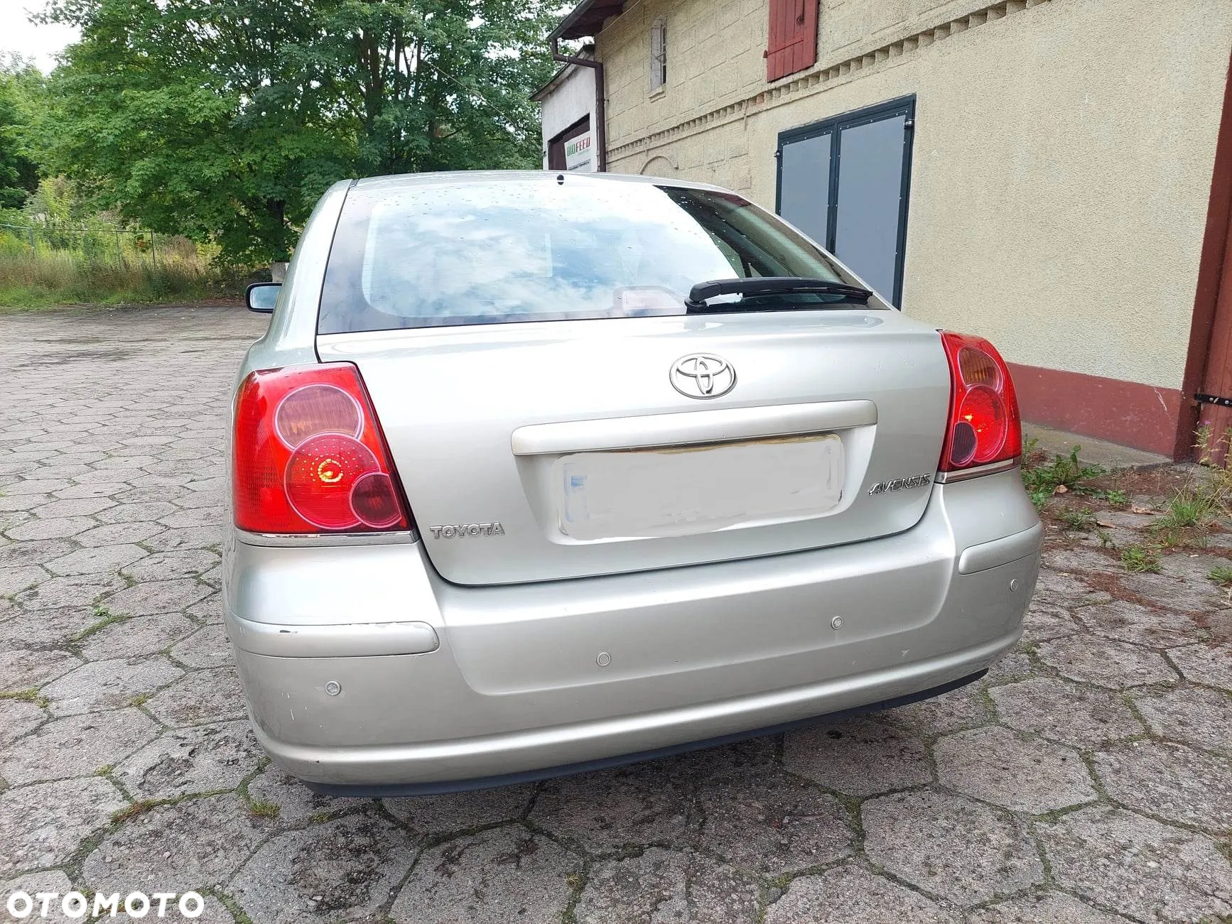 Toyota Avensis - 3
