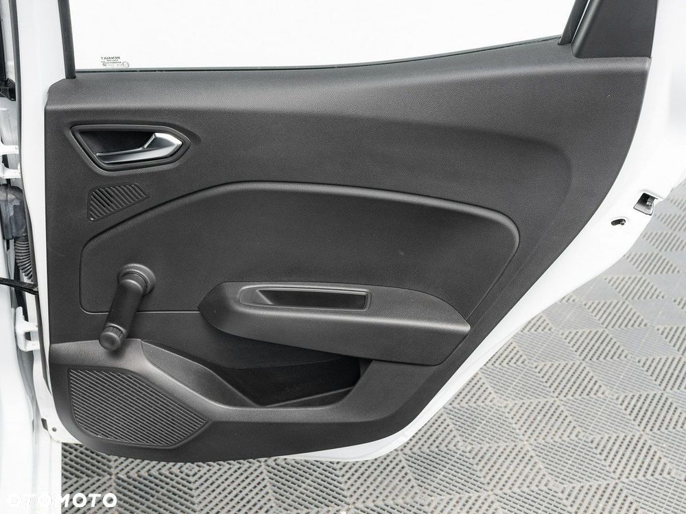 Renault Clio 1.0 TCe Equilibre - 28