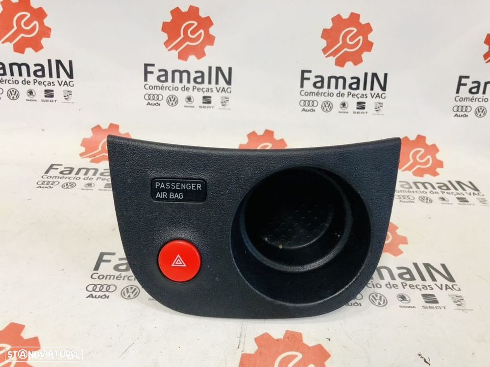 Suporte copo e botão 4 piscas SEAT LEON 1P - 1