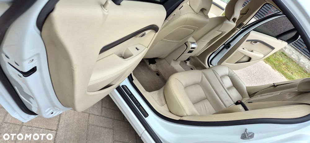 Volvo S80 D4 Drive-E Momentum - 23