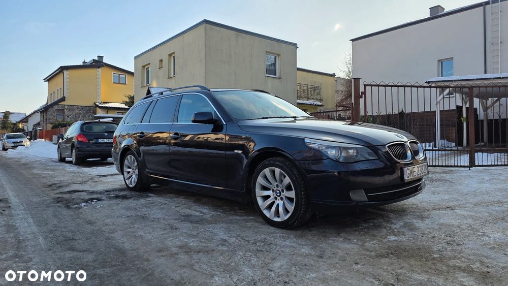 BMW Seria 5 523i Edition Lifestyle - 1