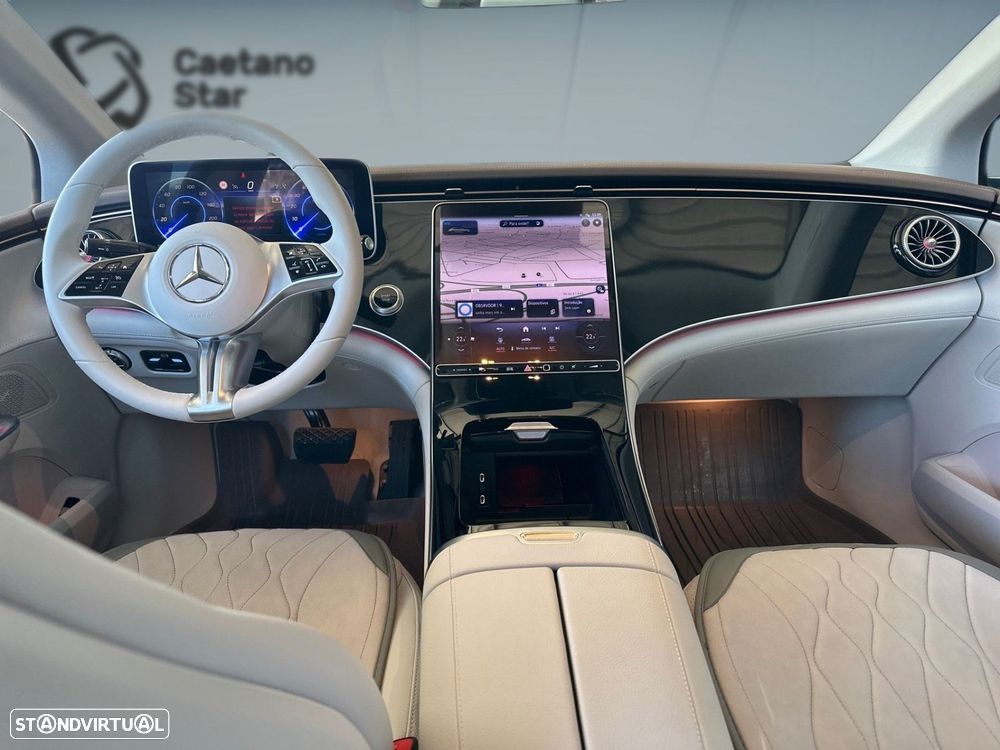 Mercedes-Benz EQE 350 - 11