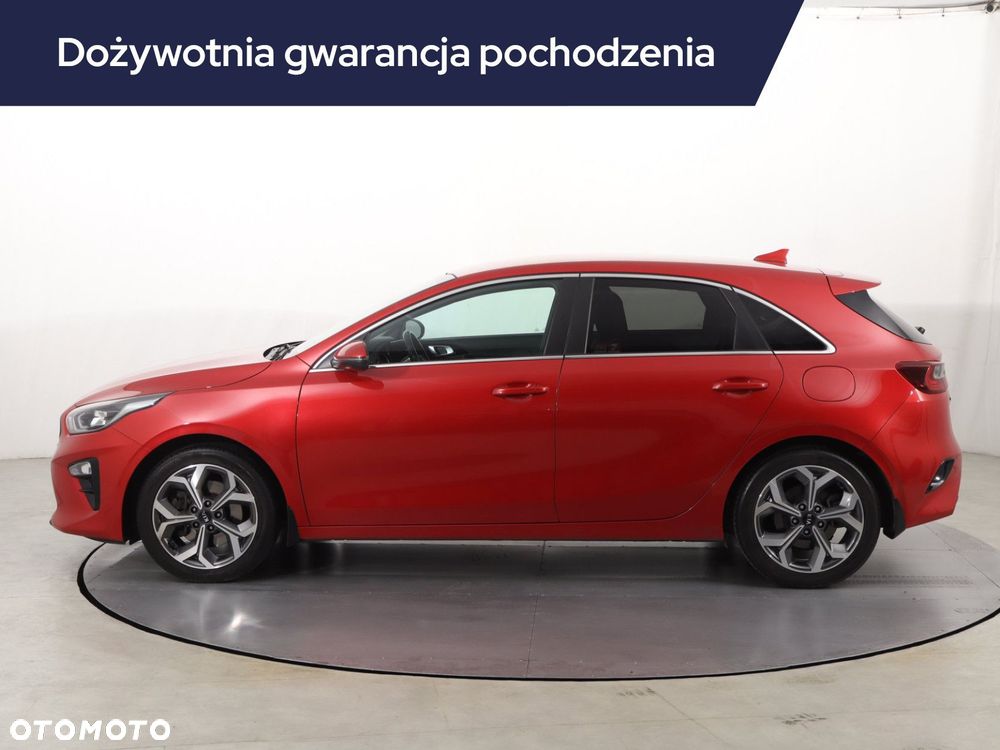 Kia Ceed - 4