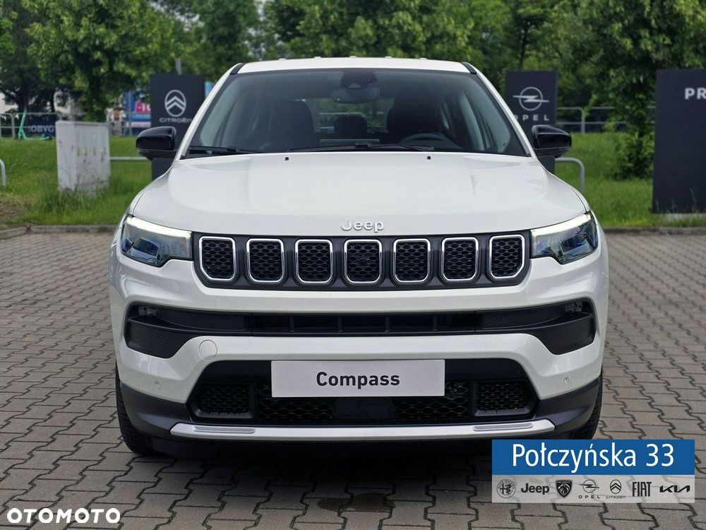 Jeep Compass - 10
