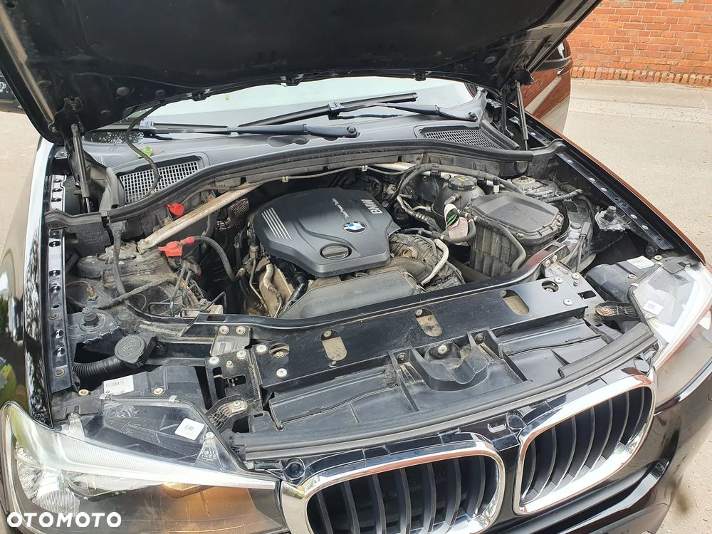 BMW X3 xDrive20d Business Edition - 24