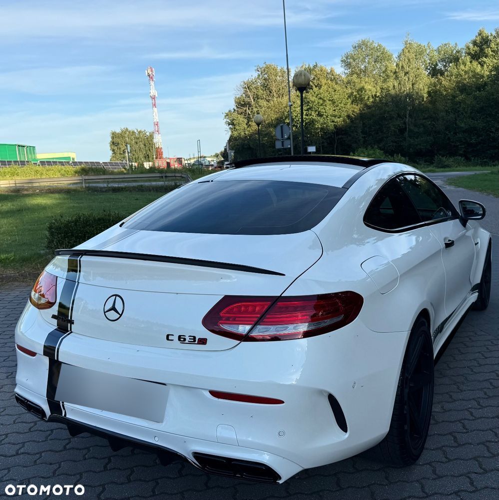 Mercedes-Benz Klasa C AMG 63 S - 8